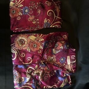 Purple Floral Pajamas Sz Medium